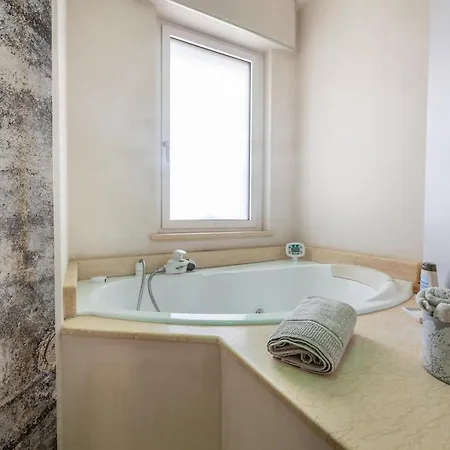 Modigliani Villa Casarano