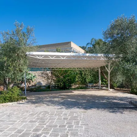 Modigliani Villa Casarano